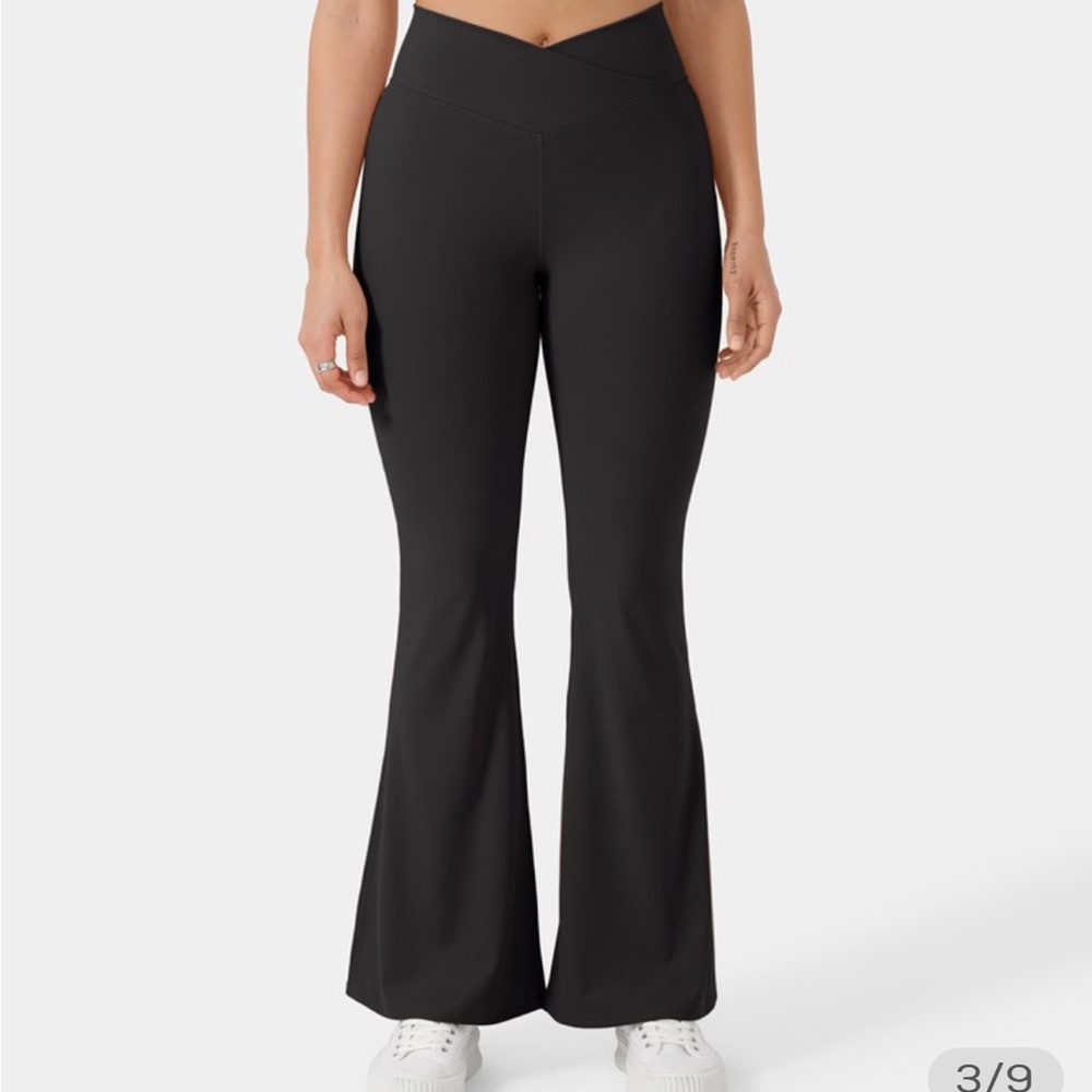 Halara Crossover High Waisted Back Pocket Super Flare Leggings - Picture 3 of 4
